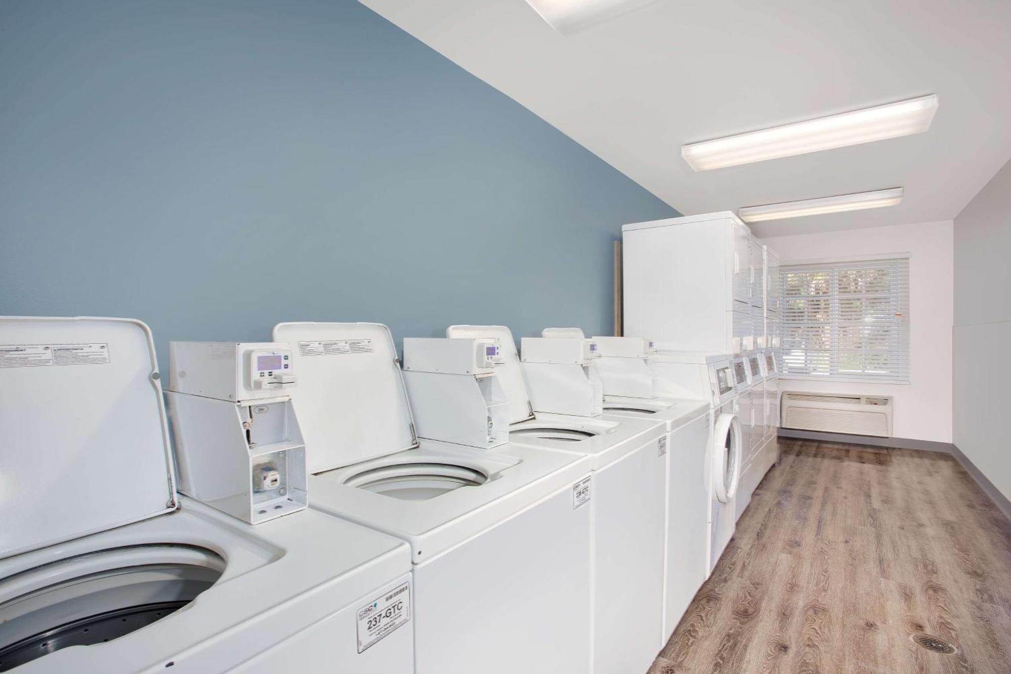 Extended Stay America Select Suites - Fort Myers - Northeast Buitenkant foto