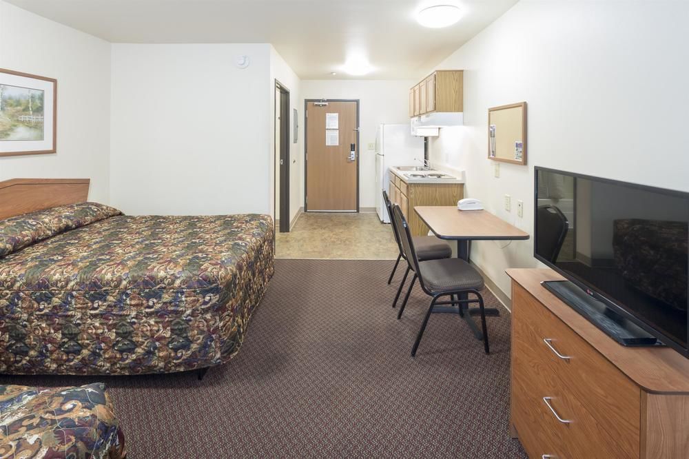 Extended Stay America Select Suites - Fort Myers - Northeast Buitenkant foto