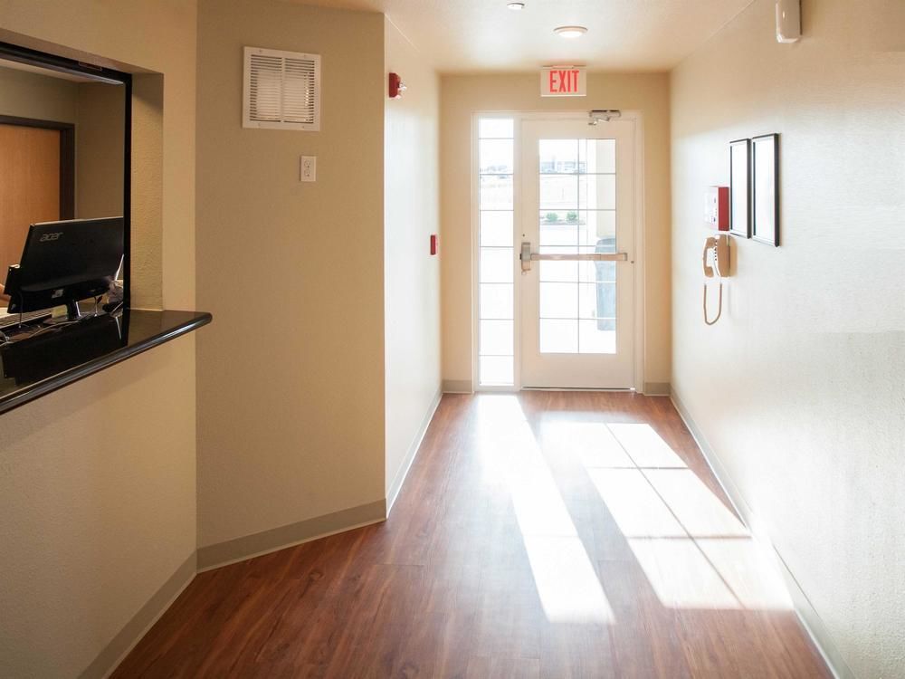 Extended Stay America Select Suites - Fort Myers - Northeast Buitenkant foto